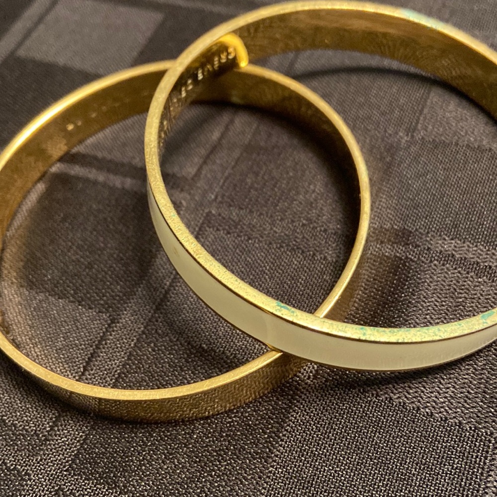 Bracelets - Picture 2 of 5